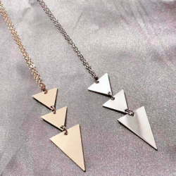 Colgante Tres Triángulos Metal